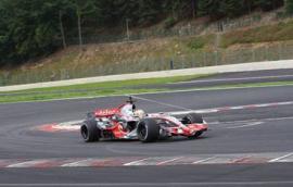 汉密尔顿:Eau&nbsp;Rouge弯非常可怕&nbsp;争夺冠军没有压力