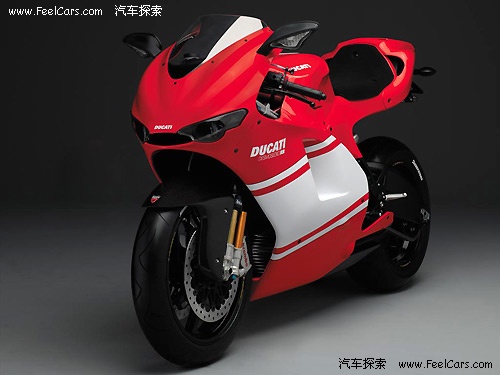 限量绝版—阿尔法罗密欧147 Ducati Corse