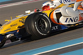 Sebastien Loeb at the wheel of the Renault F1 car