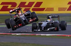 F1英国站：汉密尔顿夺冠 博塔斯里卡多分居二三
