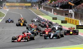 F1西班牙站小汗维泰尔冠亚 博塔斯引发车手争议