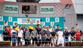 F1马来西亚站维斯塔潘力压汉密尔顿夺冠